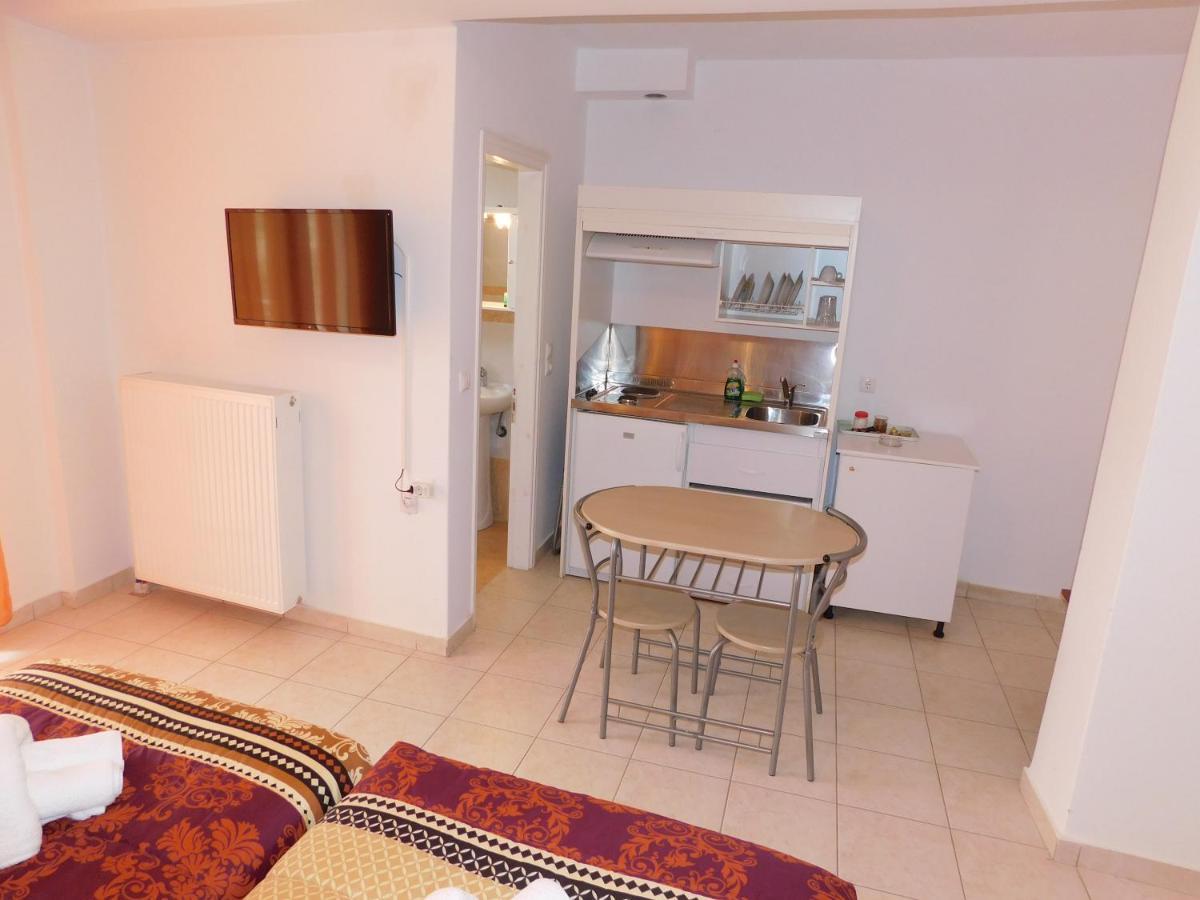 Elatos Apartments Kleitoria Extérieur photo