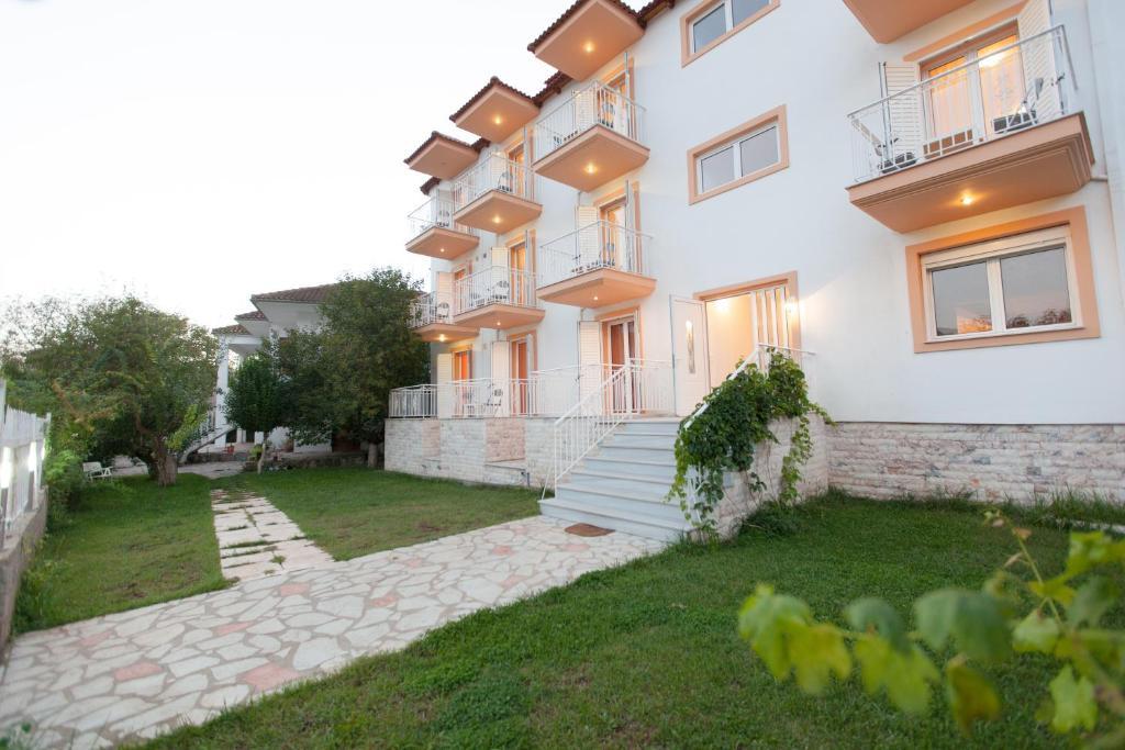 Elatos Apartments Kleitoria Extérieur photo
